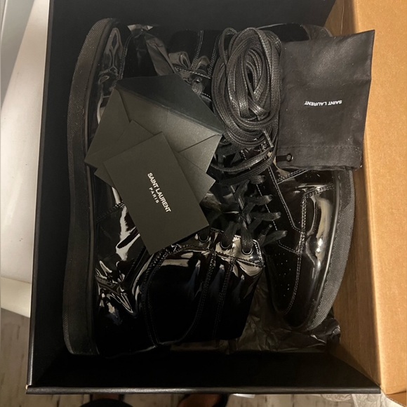 Yves Saint Laurent Sneakers - Picture 2 of 10